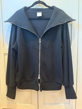 Varley women’s zip up